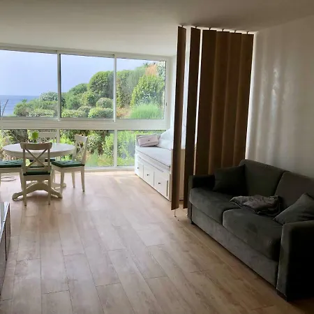Apartment Athena *